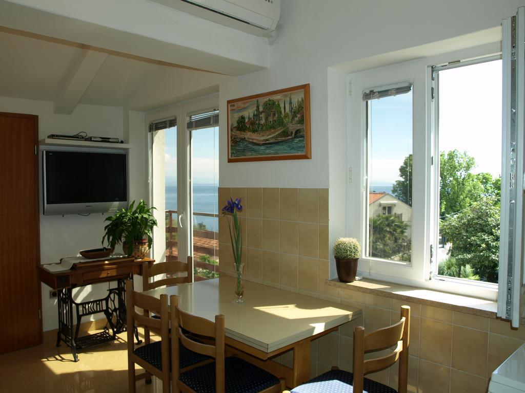 Apartment Meri Icici Quarto foto
